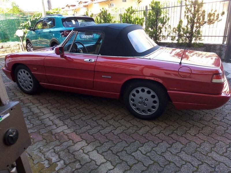 Alfa Romeo DUETTOd&#039;epoca del 1990 a Torino